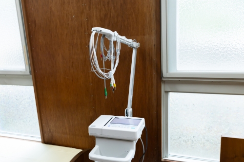 解析付心電計